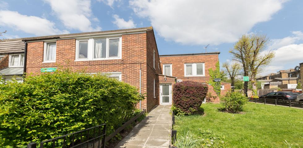 Modern House Garlinge Road, Kilburn